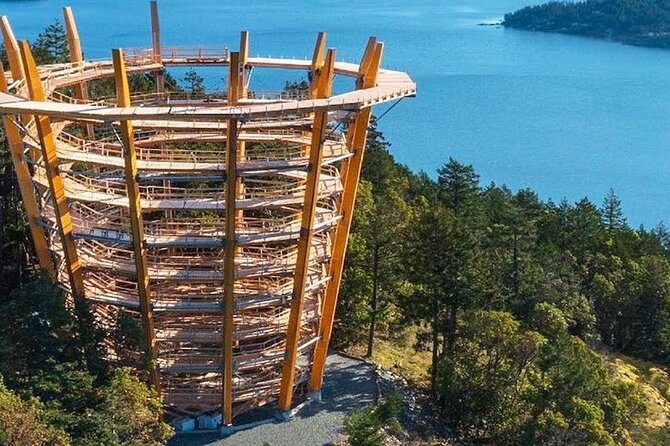 Vancouver Island, Butchart, Malahat 2-Day Tour in Chinese/English - Malahat Skywalk: the arbutus TreeWalk, spiral ramp, and 32m lookout