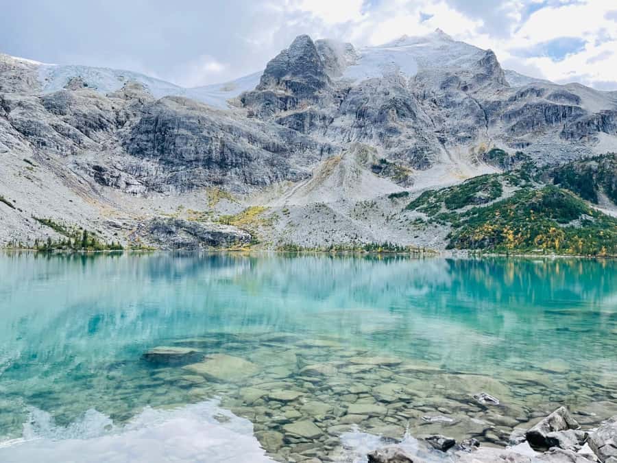 Vancouver: Joffre Lakes Park Hike and Whistler Day Trip - What to bring: the short list that keeps the day smooth
