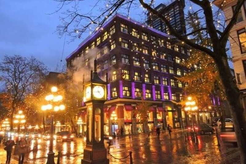 Vancouver : Must-See Attractions Walking Tour With A Guide - Guide quality: how to get the most out of your guide, every time