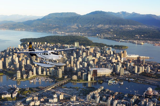 Vancouver Panorama Scenic Seaplane Tour - Westward Over Horseshoe Bay and Bowen Island, Then Back for False Creek Icons