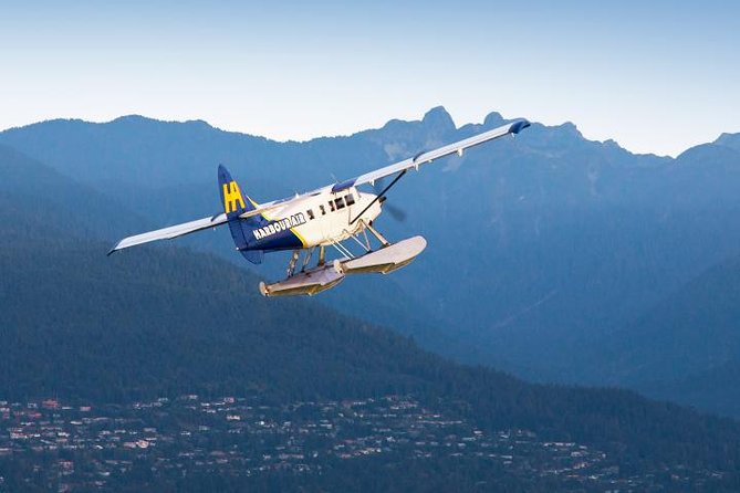 Vancouver Panorama Scenic Seaplane Tour + Suspension Bridge Tour - Boarding the floatplane: safety talk, pilot personality, and what to expect