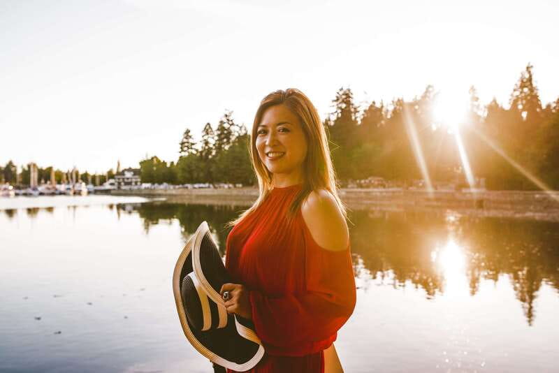 Vancouver: Personal Travel & Vacation Photographer - A private Vancouver photoshoot that feels human