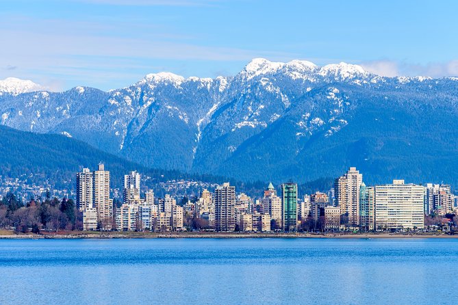 Vancouver Premium Tour: Capilano Bridge + Grouse Mountain Lunch - Lunch at Altitudes Bistro: included, with a few limits