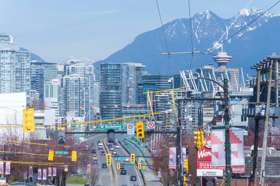 Vancouver: Private City Sights Tour by Minibus (3hrs) - Who should book this tour, and who should skip it