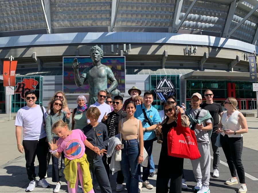 Vancouver: Private Walking Tour of City Highlights | 3-Hour - Waterfront Station and Granville Square: end strong with a plan for the rest of your trip