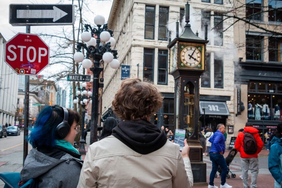 Vancouver: Self-Guided Smartphone Walking Tour of Gastown - Should You Book VanWalks’ Gastown Tour?