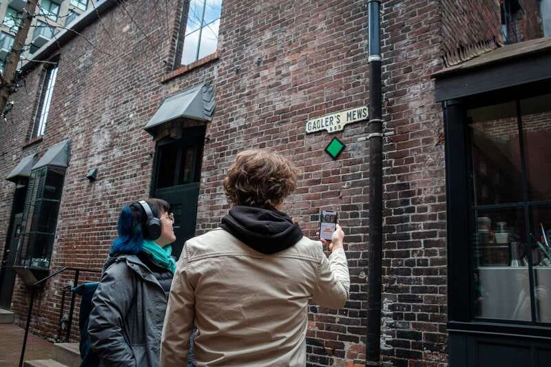 Vancouver: Self-Guided Smartphone Walking Tour of Gastown - Audio, Access Codes, and Tech Pitfalls to Watch For