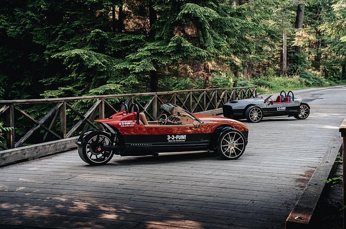 Vancouver Signature Highlights Open Air Roadster Tour - English Bay and Sunset Beach Stops for Coastal Photos