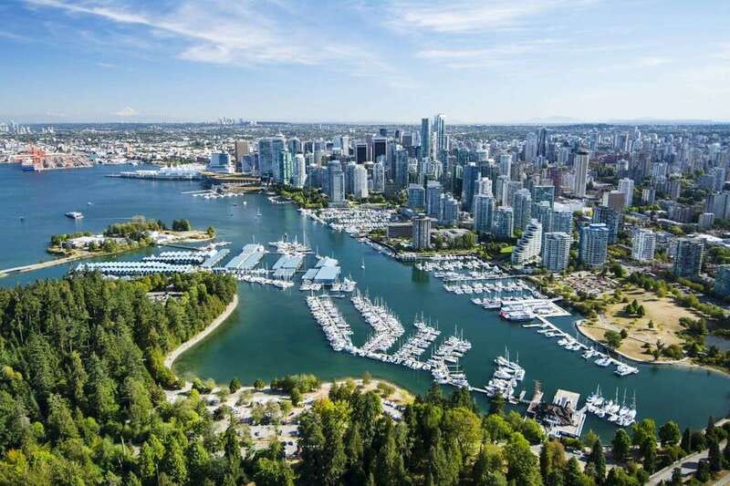 Vancouver: Small Group Tour w/Capilano & Grouse Mtn Lunch - Capilano Suspension Bridge and Cliffwalk: where the nerves meet the views