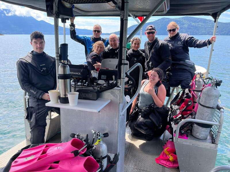 Vancouver: Snorkeling Seals Kayaking Scenic Boat Tour - Horseshoe Bay start, covered boat comfort, and how the day runs
