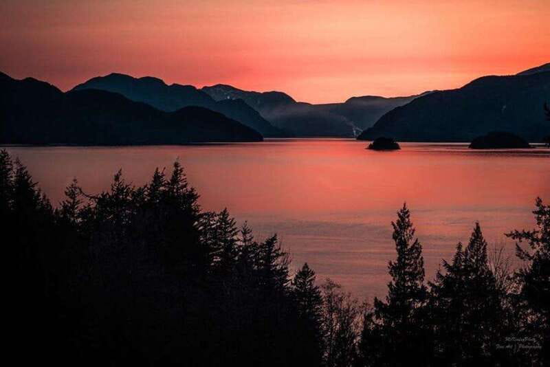 Vancouver: Sunset Boat Cruise with Complementary Bubbly - Key moments that make this cruise worth your time