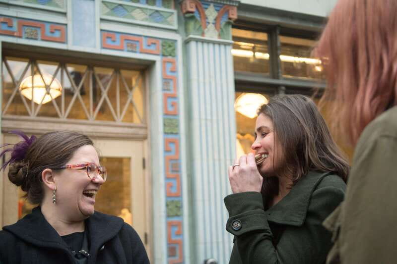 Vancouver: The Downtown Sinners and Sweets Tour - What the guides do best, and why it matters