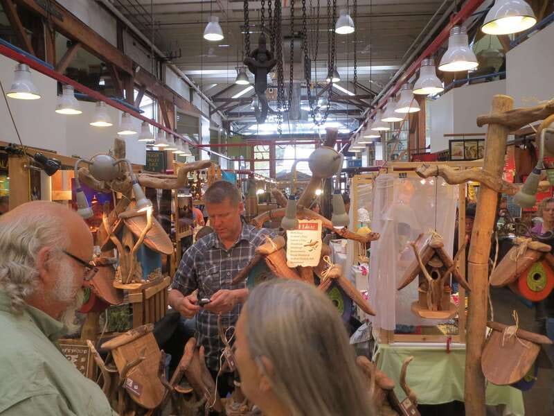 Vancouver The Grand City Tour - Chinatown: culture context and the world’s thinnest commercial building