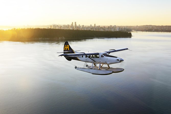 Vancouver to Seattle Scenic Seaplane Transfer: One Way - Crossing the Salish Sea into the U.S.