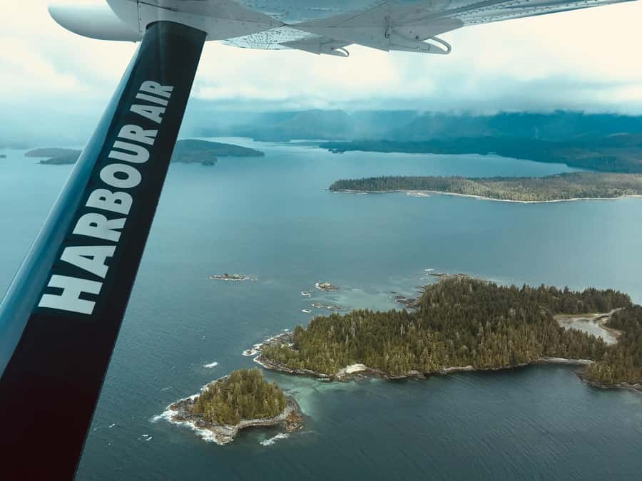 Vancouver to Victoria Seaplane Day Trip + Butchart Gardens - Why flying to Victoria feels faster (and way more fun) than ferry day