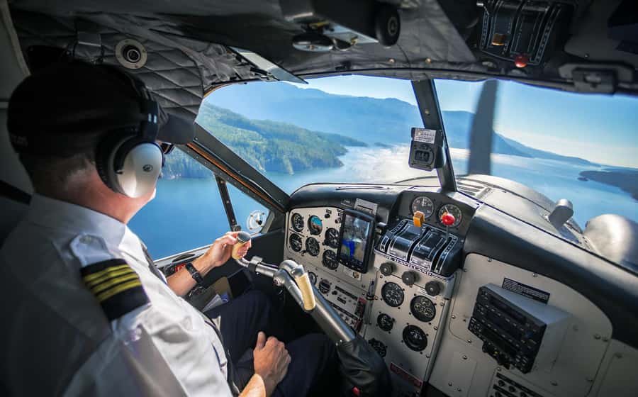 Vancouver to Victoria Seaplane Day Trip + Butchart Gardens - Coach transfer to Butchart Gardens: using the ride instead of wasting it