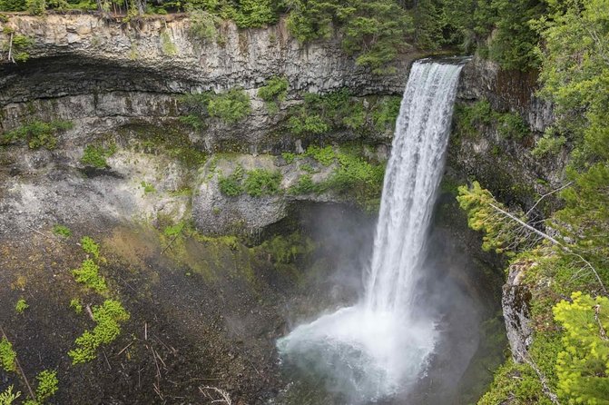 Vancouver to Whistler Private Tour - Britannia Beach: copper-mine echoes at the lowest point