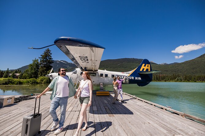 Vancouver to Whistler Scenic Seaplane Transfer: One Way - From Green Lake to Whistler Village: The Complimentary Shuttle