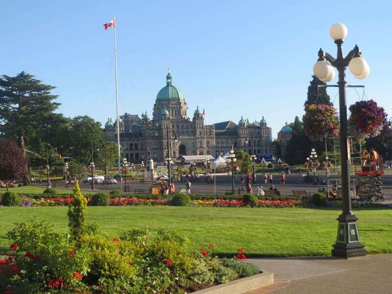 Vancouver: Victoria and Butchart Gardens by Seaplane - Who This Works For, and Who Should Think Twice