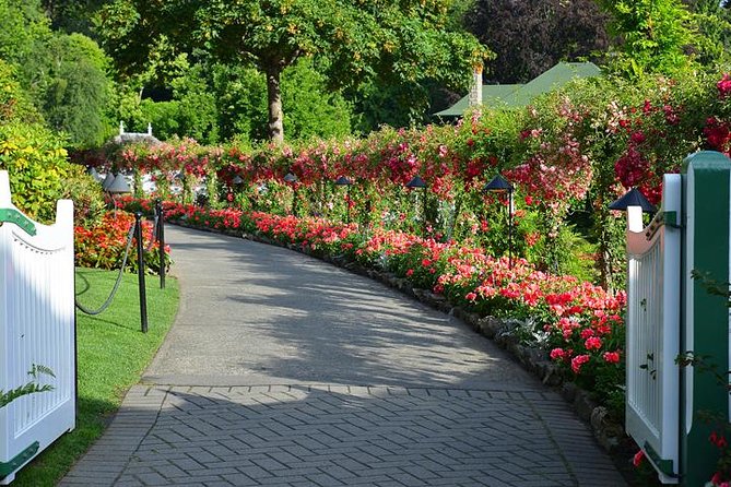 Victoria & Butchart Gardens Tour with Ferry from Vancouver - Why this Victoria and Butchart Gardens day trip makes sense