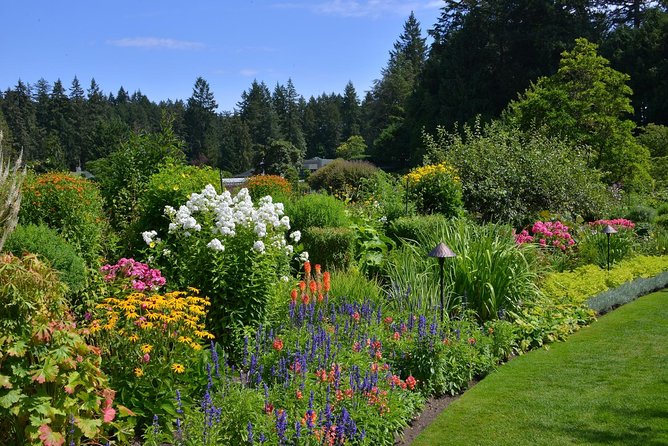 Victoria & Butchart Gardens Tour with Gulf Islands Cruise Ferry - Practical comfort tips for 13 hours on the move