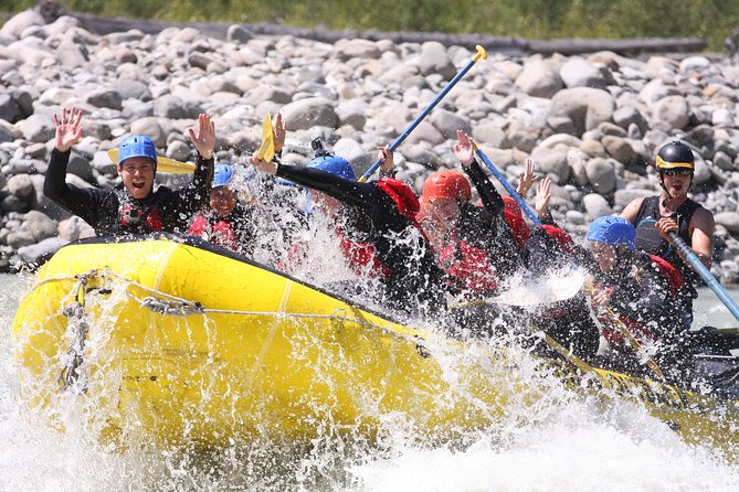 Wet and Wild Elaho Exhilarator Rafting - Guide style and safety: what the best days have in common