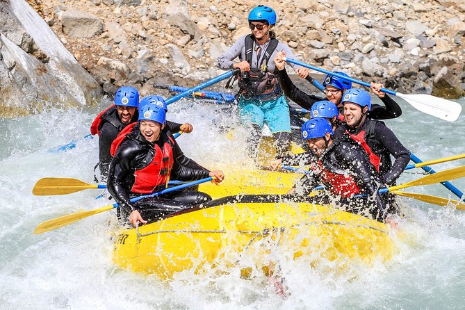 Wet and Wild Elaho Exhilarator Rafting - Snacks, hot drinks, and the small perks that matter